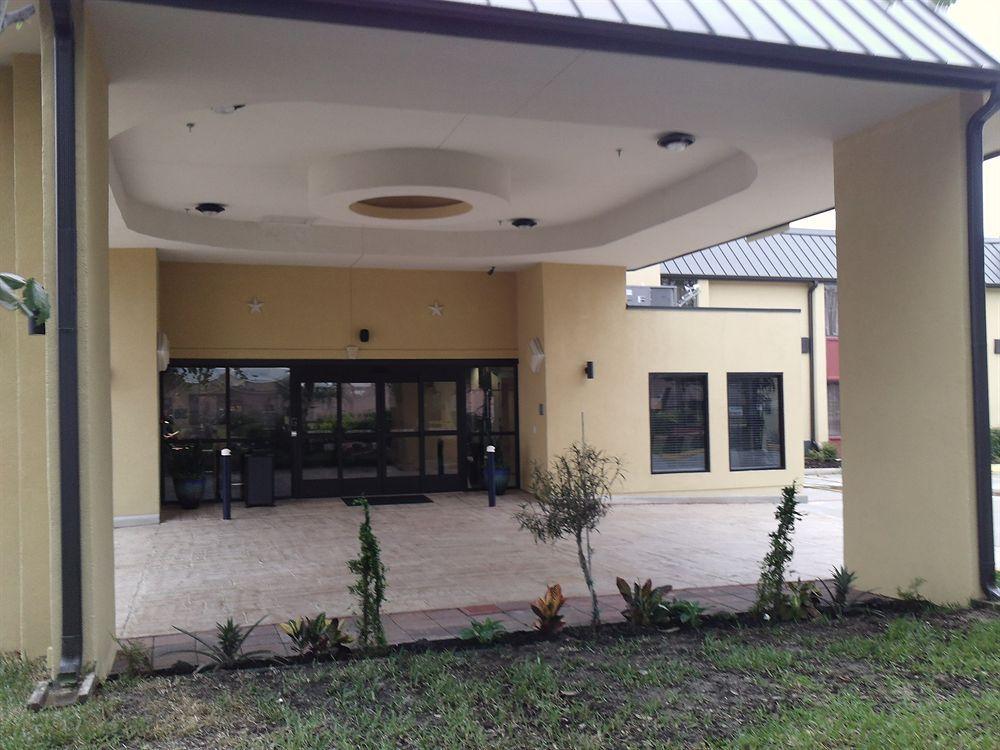 Best Western Webster/Nasa Bagian luar foto